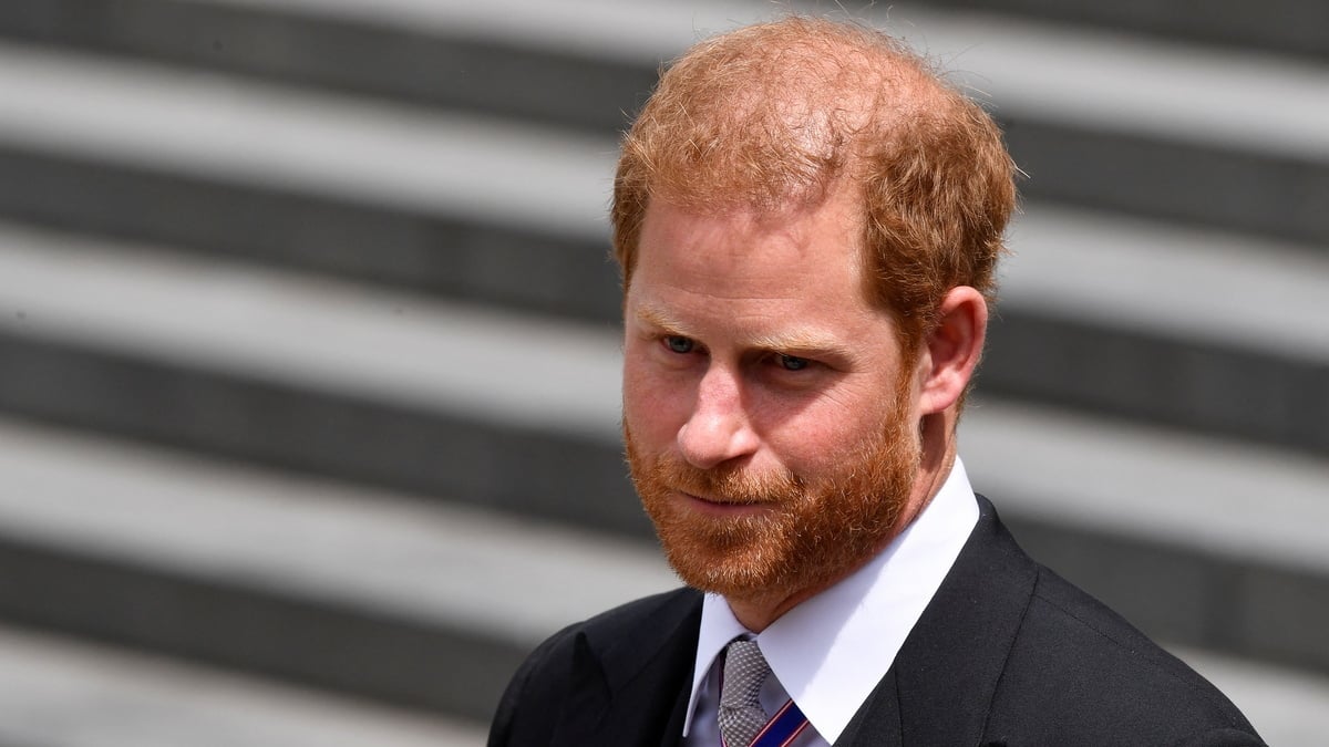 LONDON, ENGLAND - JUNE 03: Prince Harry leaves after attending the National Service of Thanksgiving at St Paul's Cathedral during the Queen's Platinum Jubilee celebrations on June 3, 2022 in London, England. The Platinum Jubilee of Elizabeth II is being celebrated from June 2 to June 5, 2022, in the UK and Commonwealth to mark the 70th anniversary of the accession of Queen Elizabeth II on 6 February 1952.