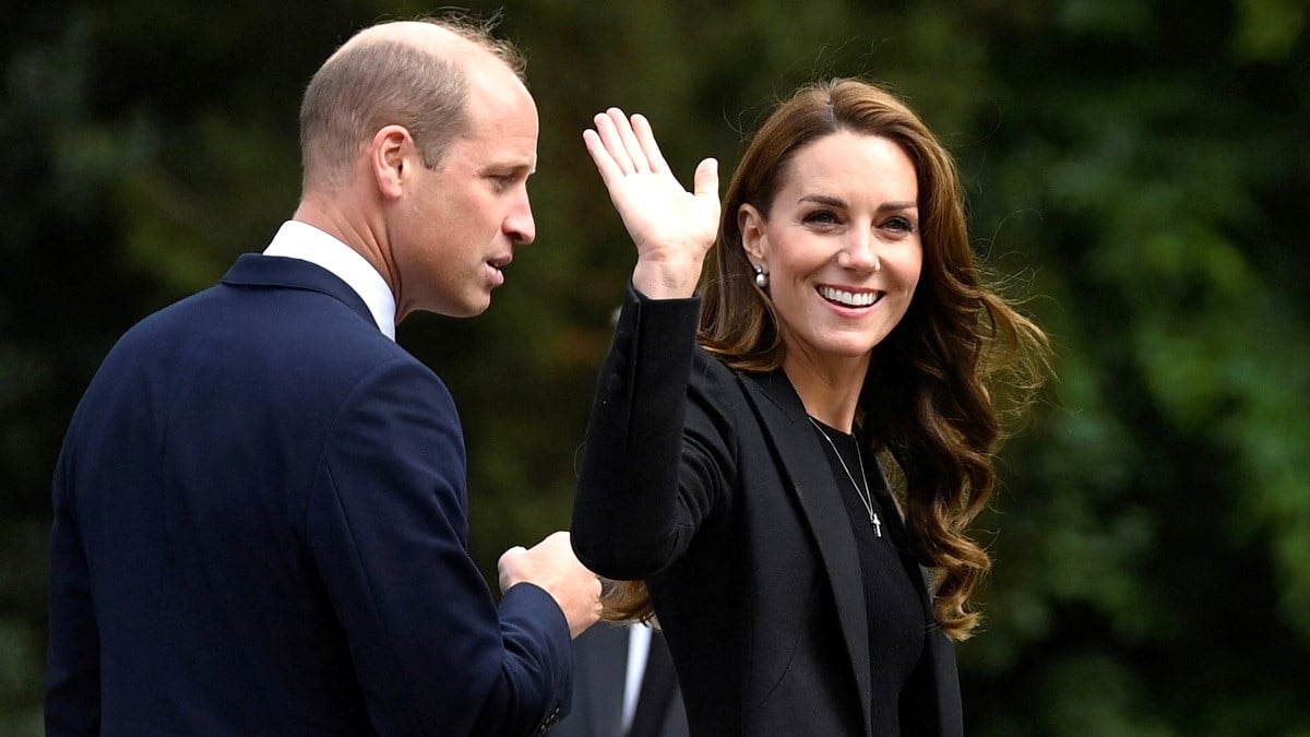 Catherine, Princess of Wales, alongside William, Prince of Wales, waves at the crowd gathered outside Sandringham Estate, following the death of Britain's Queen Elizabeth, on September 15, 2022 in Sandringham, England