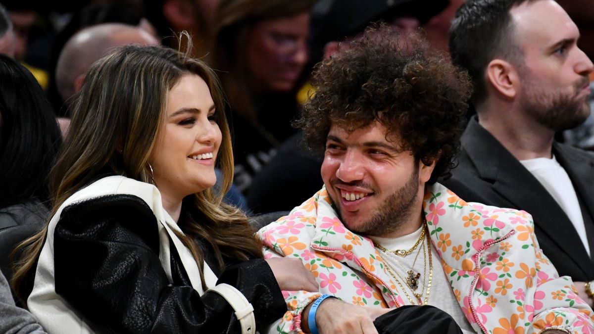 Selena Gomez and Benny Blanco attend a basketball game between the Los Angeles Lakers and the Miami Heat at Crypto.com Arena on January 03, 2024 in Los Angeles, California. NOTE TO USER: User expressly acknowledges and agrees that, by downloading and or using this photograph, User is consenting to the terms and conditions of the Getty Images License Agreement. (Photo by Allen Berezovsky/Getty Images)