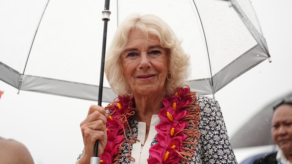 APIA, SAMOA - OCTOBER 26: Queen Camilla arrives for a farewell ceremony on the final day of the royal visit to Australia and Samoa at the Siumu Village on October 26, 2024 in Apia, Samoa. The King's visit to Australia is his first as monarch, and the Commonwealth Heads of Government Meeting (CHOGM) in Samoa will be his first as head of the Commonwealth.