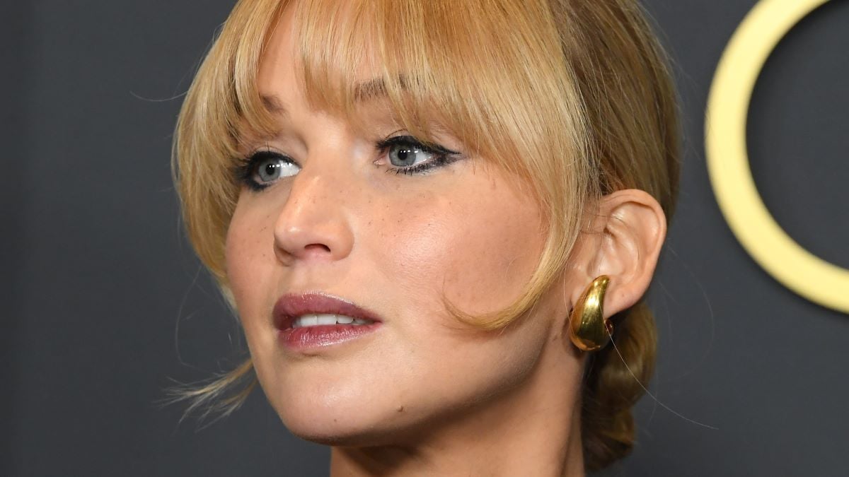 Jennifer Lawrence arrives at the 2024 Governors Awards at Dolby Theatre on November 17, 2024 in Hollywood, California. (Photo by Steve Granitz/FilmMagic)