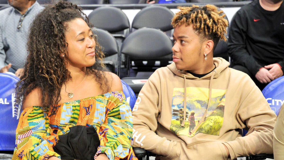 LOS ANGELES, CALIFORNIA - DECEMBER 01: Naomi Osaka and YBN Cordae attend a basketball game between the Los Angeles Clippers and the Washington Wizards at Staples Center on December 01, 2019 in Los Angeles, California. (Photo by Allen Berezovsky/Getty Images)