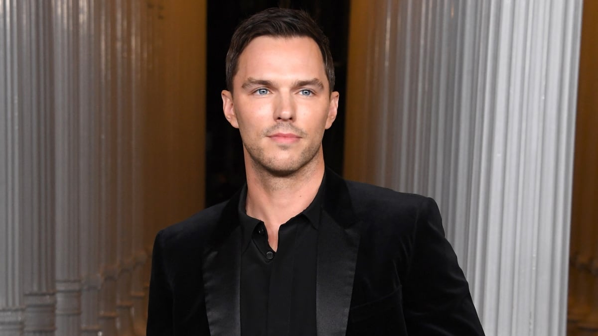 Nicholas Hoult arrives at the 2024 LACMA Art+Film Gala at Los Angeles County Museum of Art on November 02, 2024 in Los Angeles, California.