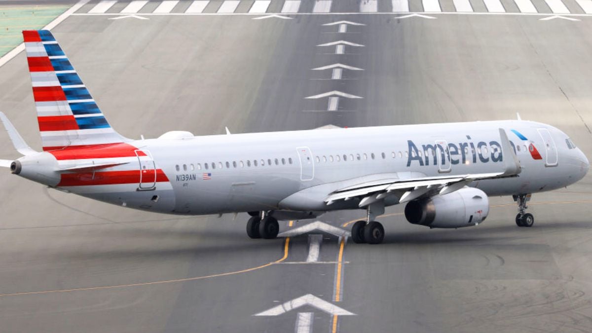 SAN DIEGO, CALIFORNIA - NOVEMBER 18: An American Airlines Airbus A321-231 taxis on the runway before departing from San Diego International Airport on November 18, 2024 in San Diego, California. (Photo by Kevin Carter/Getty Images)