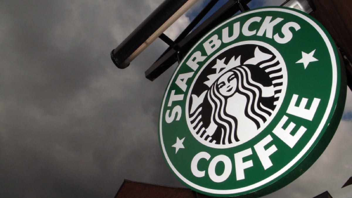 Starbucks logo sign