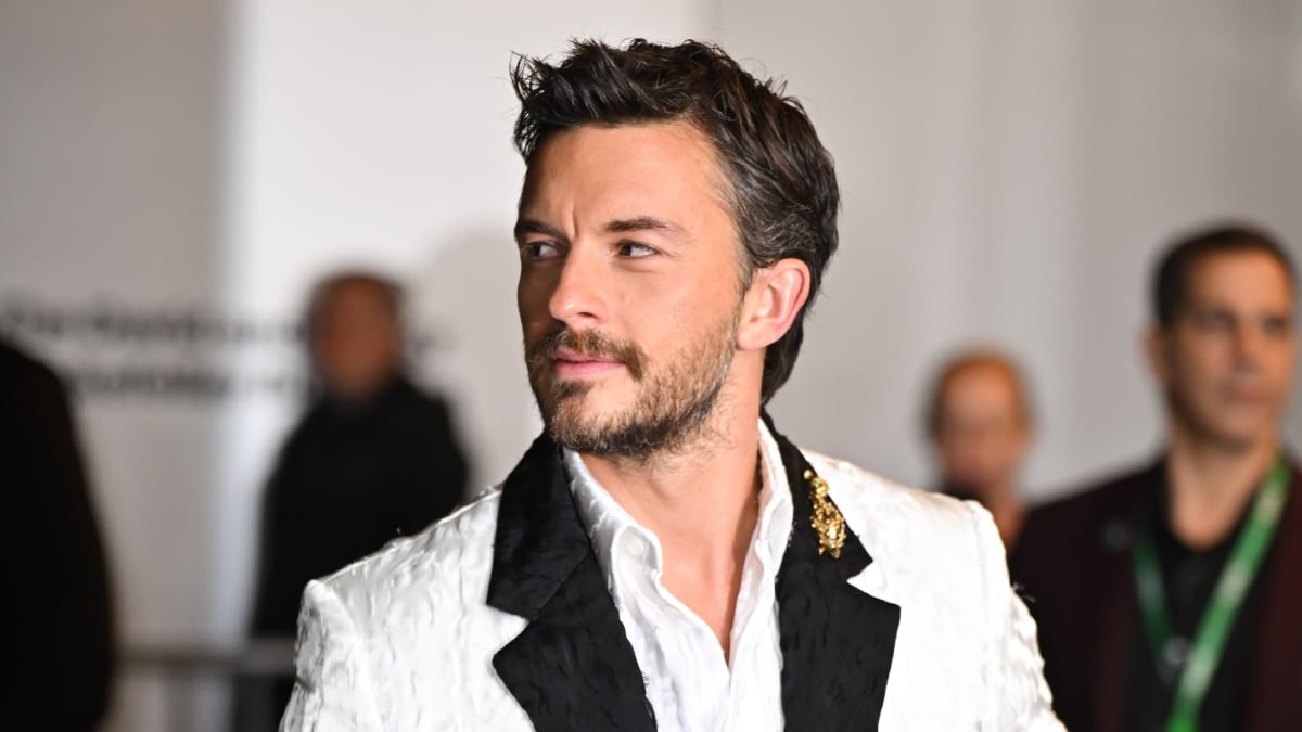 Jonathan Bailey arrives to the NYC premiere of "Wicked" at Museum of Modern Art on November 14, 2024 in New York City.