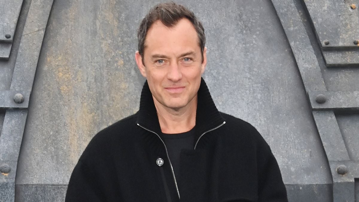 Jude Law attends the London Photocall for Star Wars Skeleton Crew