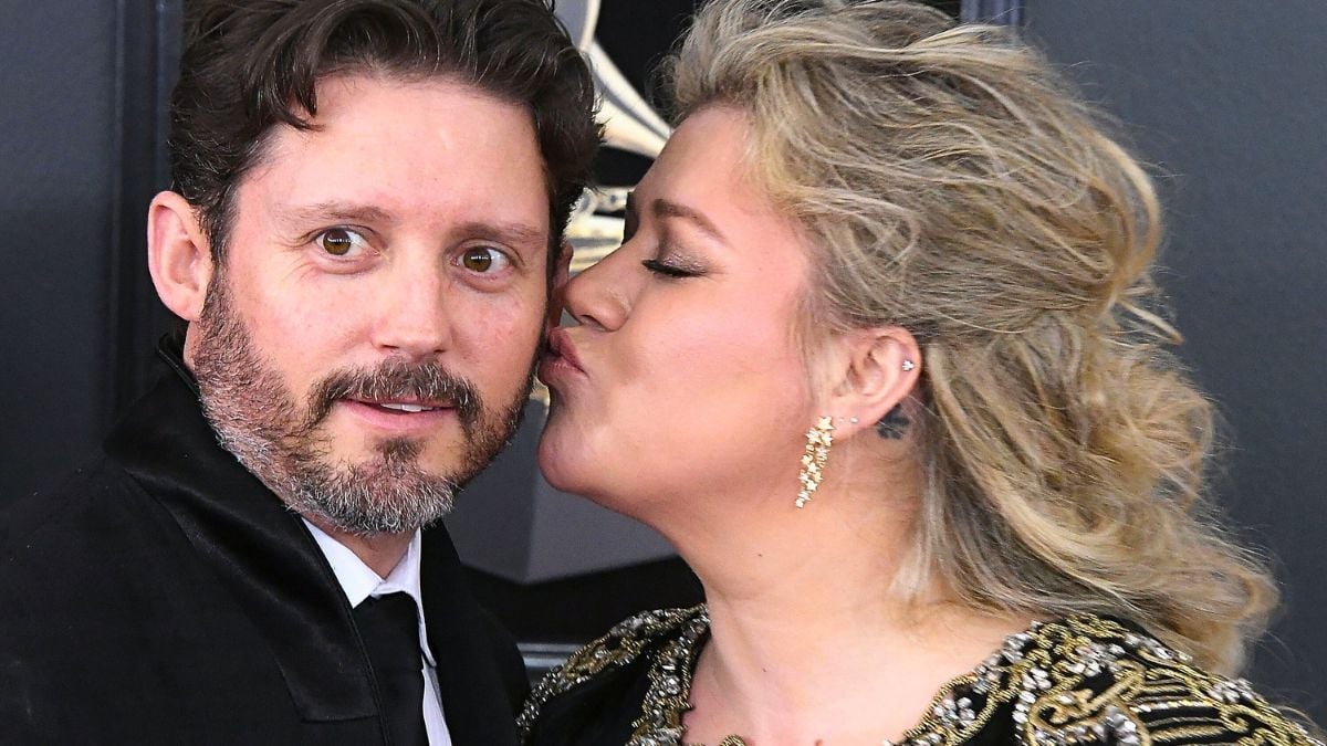 Kelly Clarkson, Brandon Blackstock arrives at the 60th Annual GRAMMY Awards at Madison Square Garden on January 28, 2018 in New York City.