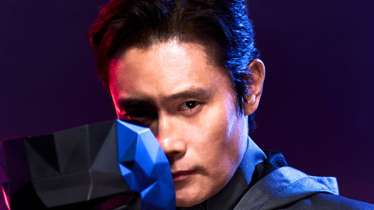 Lee Byung-hun as the Front Man aka Hwang In-ho in Squid Game 2