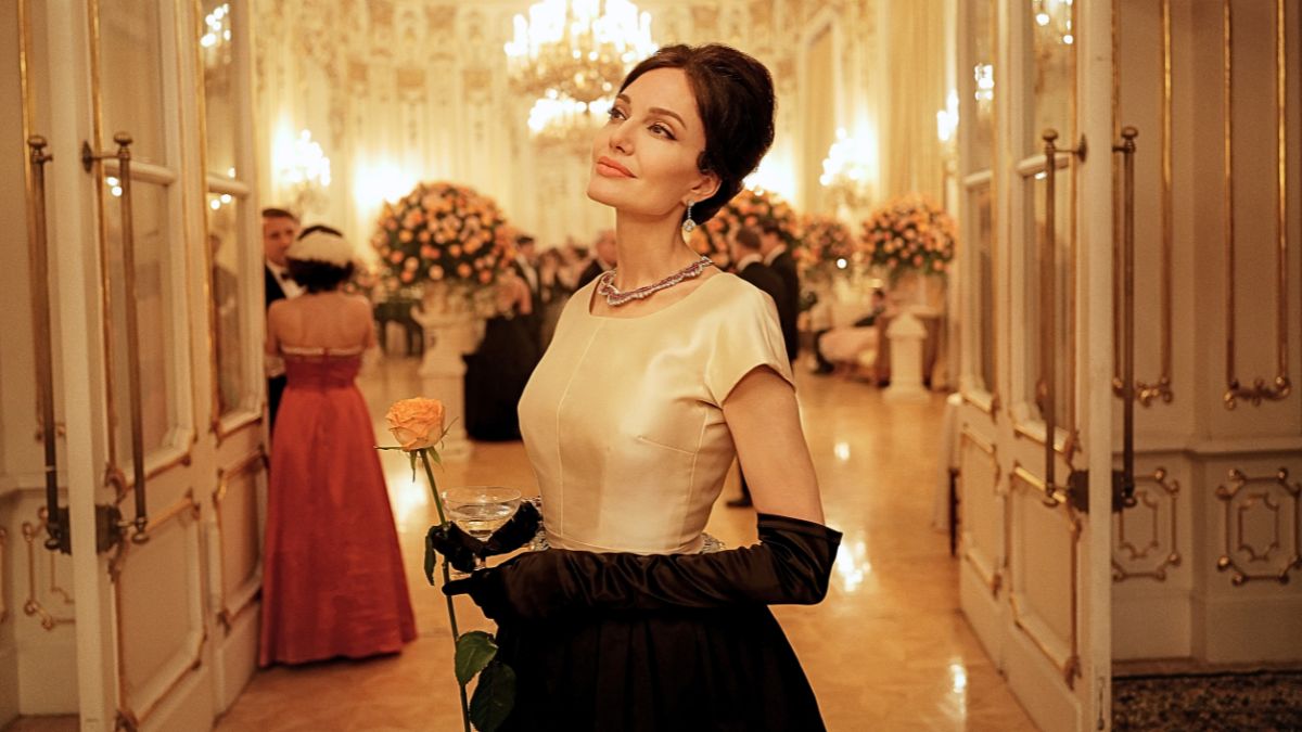 Angelina Jolie as Maria Callas in Maria. Cr. Courtesy of Netflix © 2024.