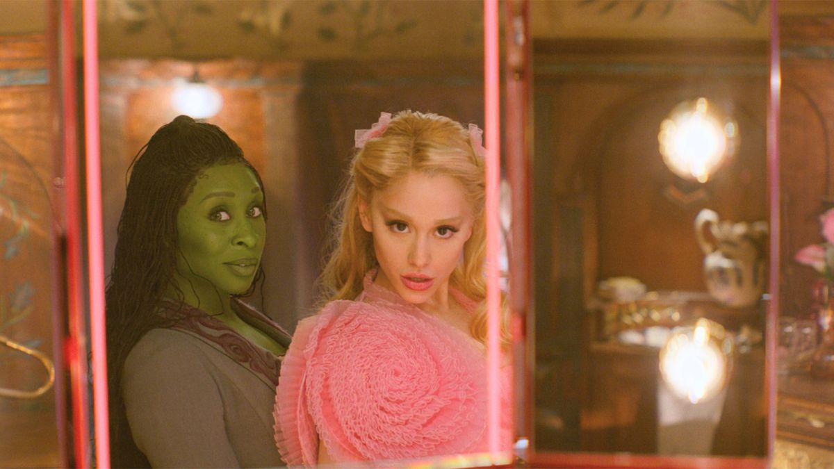 Still of Glinda and Elphaba from 'Wicked'