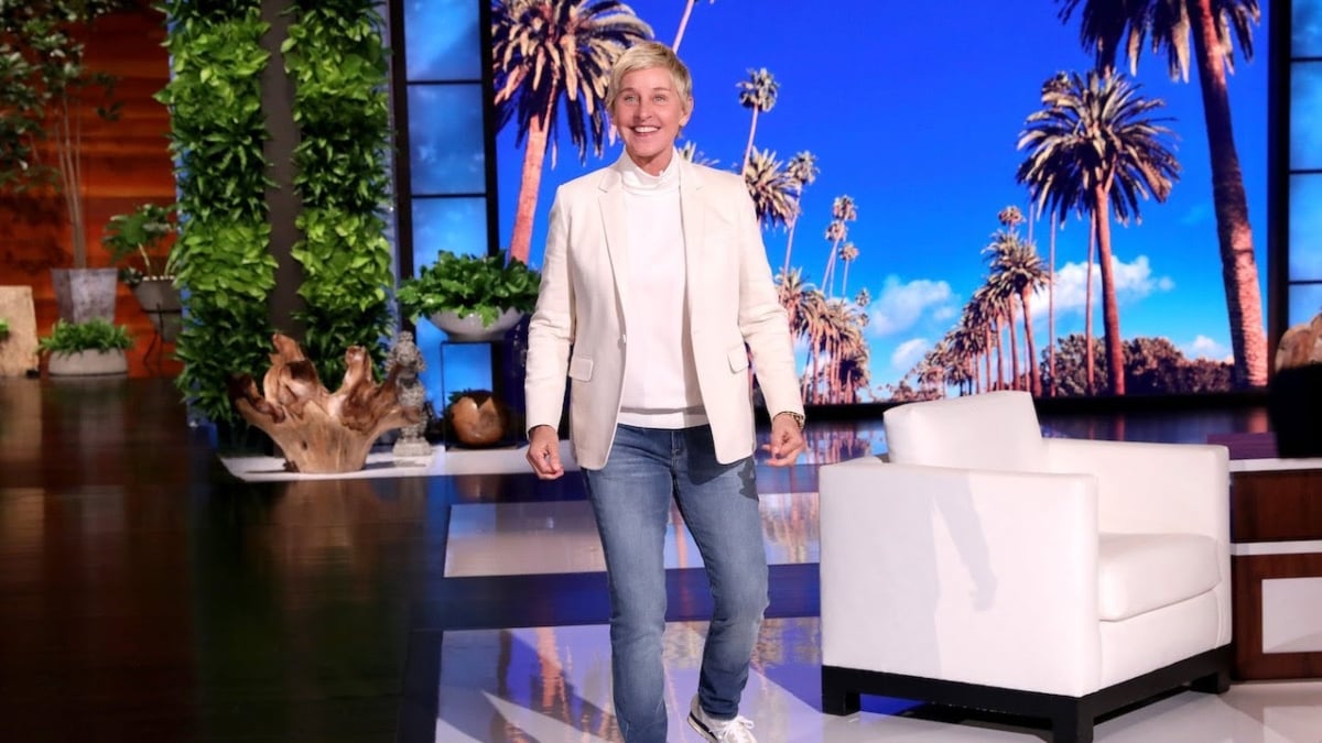 Ellen DeGeneres standing while hosting The Ellen DeGeneres Show