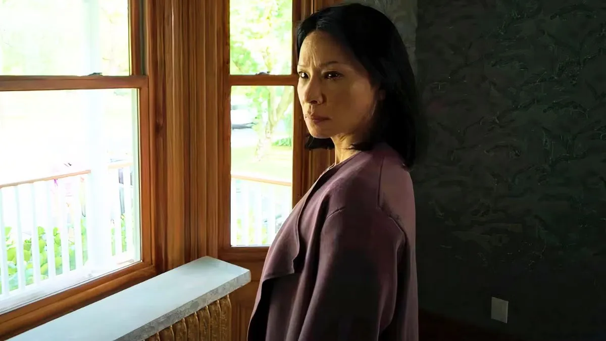 Lucy Liu en presencia de Steven Soderbergh