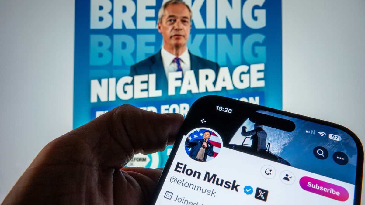  In this photo illustration the profile page of tech billionaire Elon Musk and owner of US online social media and social networking site 'X' (formerly known as Twitter) is displayed on a smart phone screen in front of the opening website page of the Reform UK political party on January 5, 2025 in Bath, England. Elon Musk posted on his social media platform his belief that the right wing UK political party Reform UK needs to replace its leader Nigel Farage. 