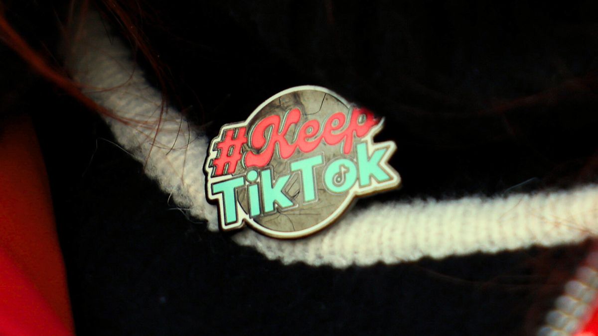 Keep TikTok pin