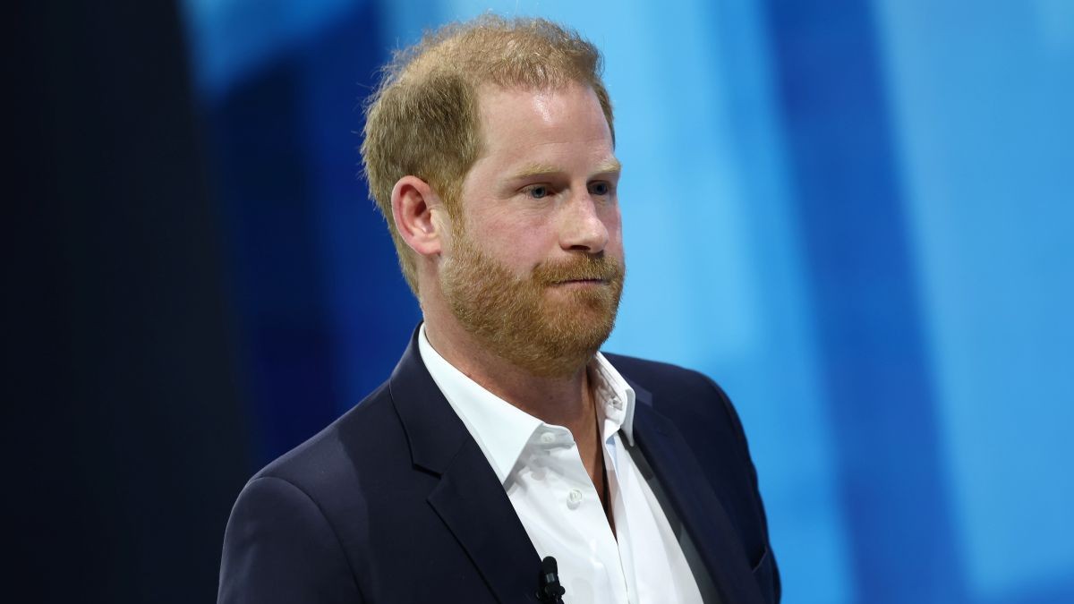 NEW YORK, NEW YORK - DECEMBER 04: Prince Harry, The Duke of Sussex, leaves the stage during the New York Times annual DealBook summit at Jazz at Lincoln Center on December 04, 2024 in New York City. The NYT summit with Ross Sorkin returns with interviews on the main stage including Sam Altman, co-founder and C.E.O. of OpenAI, Jeff Bezos, founder and executive chairman of Amazon and owner of the Washington Post, former U.S. President Bill Clinton and Prince Harry, The Duke of Sussex, among others. The discussions will touch on topics such as business, politics and culture.