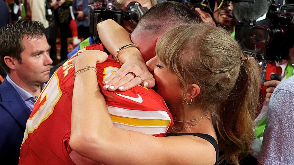 Travis Kelce #87 of the Kansas City Chiefs hugs Taylor Swift after defeating the San Francisco 49ers 25-22 during Super Bowl LVIII at Allegiant Stadium on February 11, 2024 in Las Vegas, Nevada.