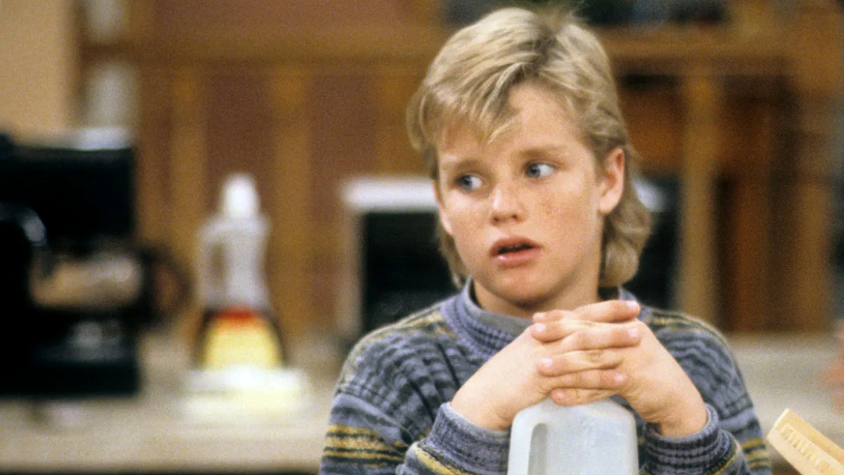 Zachery Ty Bryan as Brad Taylor in Home Improvement