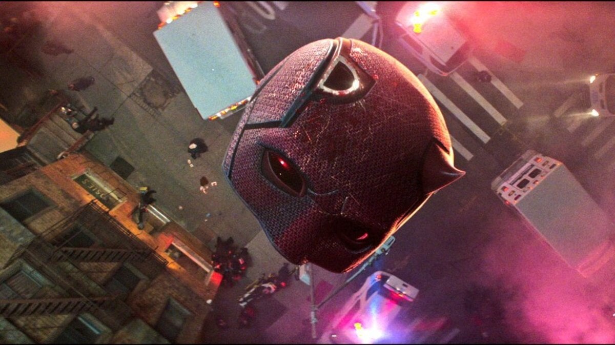 Daredevil helmet falls in mid air in Daredevil: Born Again