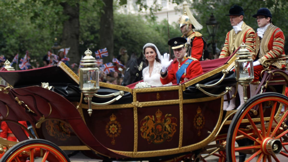 Kate Middleton and Prince William together in their wedding carriage