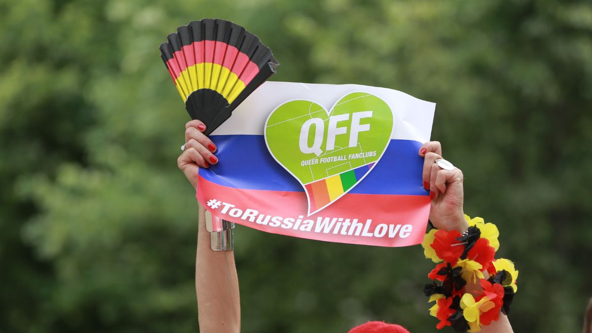 Gay rights march in Russia