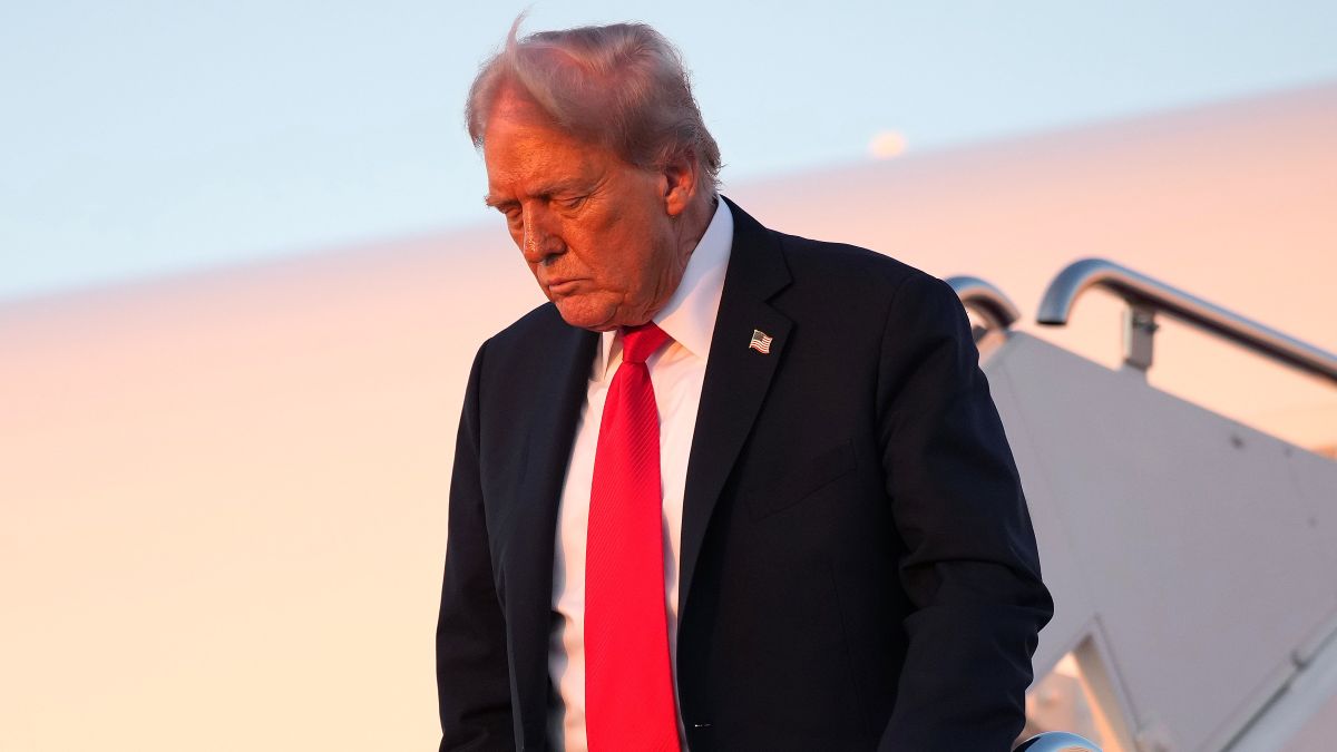 U.S. President Donald Trump walks off Air Force One on September 7, 2025 at Joint Base Andrews, Maryland. President Trump traveled to New York to attend the U.S. Open men’s singles final. (Photo by Kevin Dietsch/Getty Images)