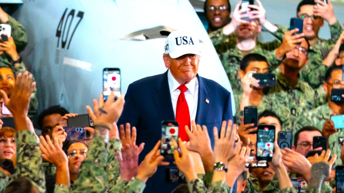 U.S. President Donald Trump arrives to deliver a speech aboard USS George Washington on October 28, 2025 in Yokosuka, Japan. Trump is visiting Japan, fresh off an appearance at the ASEAN summit in Malaysia, and will next travel to South Korea for the APEC meetings. (Photo by Tomohiro Ohsumi/Getty Images)