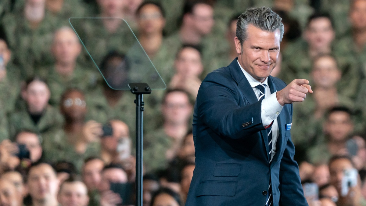 YOKOSUKA, JAPAN - OCTOBER 28: U.S. Secretary of War Pete Hegseth delivers a speech ahead of the arrival of President Donald Trump aboard USS George Washington on October 28, 2025 in Yokosuka, Japan. Trump is visiting Japan, fresh off an appearance at the ASEAN summit in Malaysia, and will next travel to South Korea for the APEC meetings.