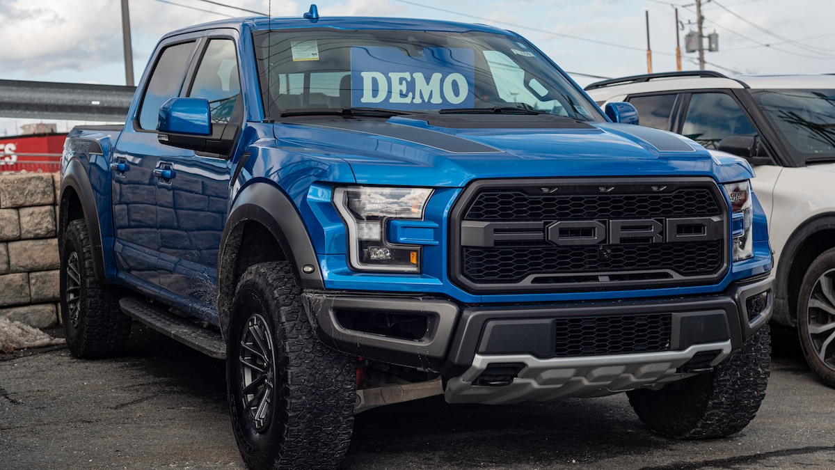 Ford F-150 Raptor via Getty Images/shaunl