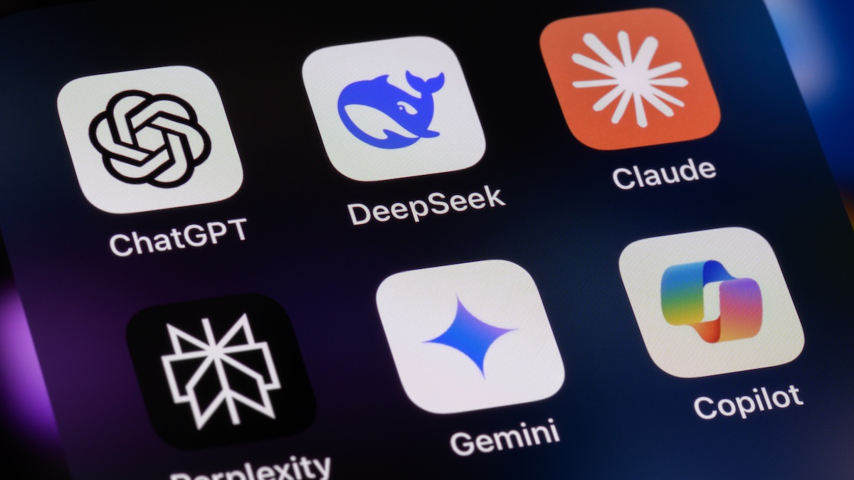 Popular AI virtual assistant apps via Kenneth Cheung, Getty Images