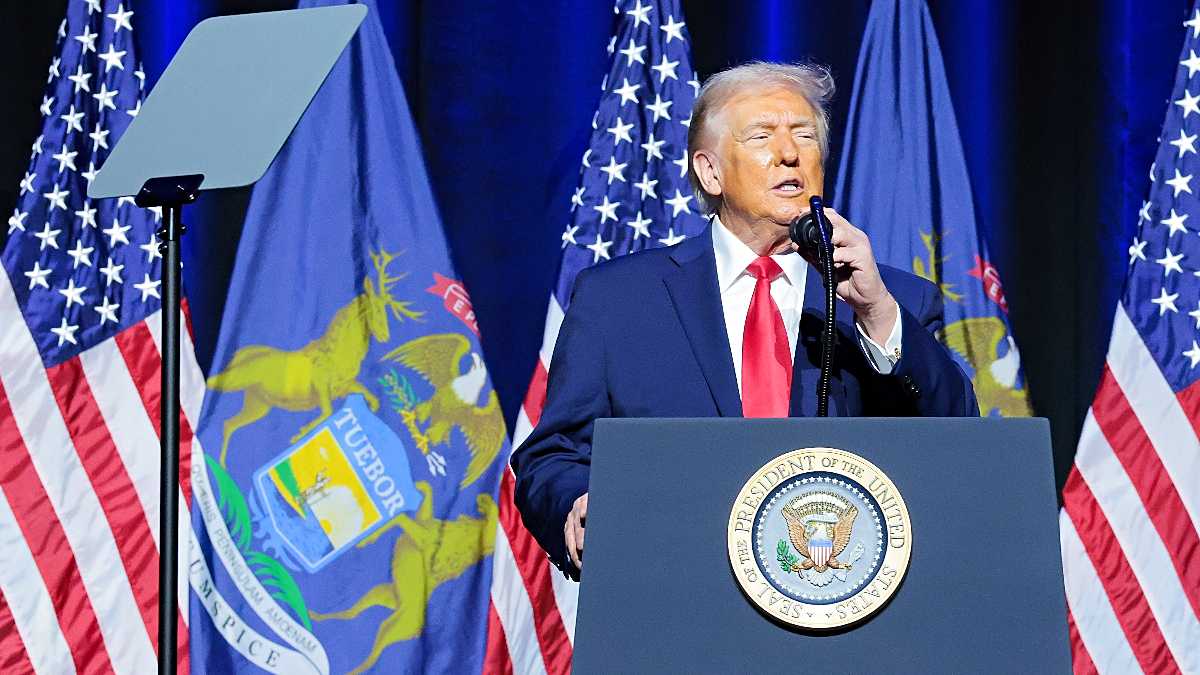 Donald Trump mocks Biden cancer