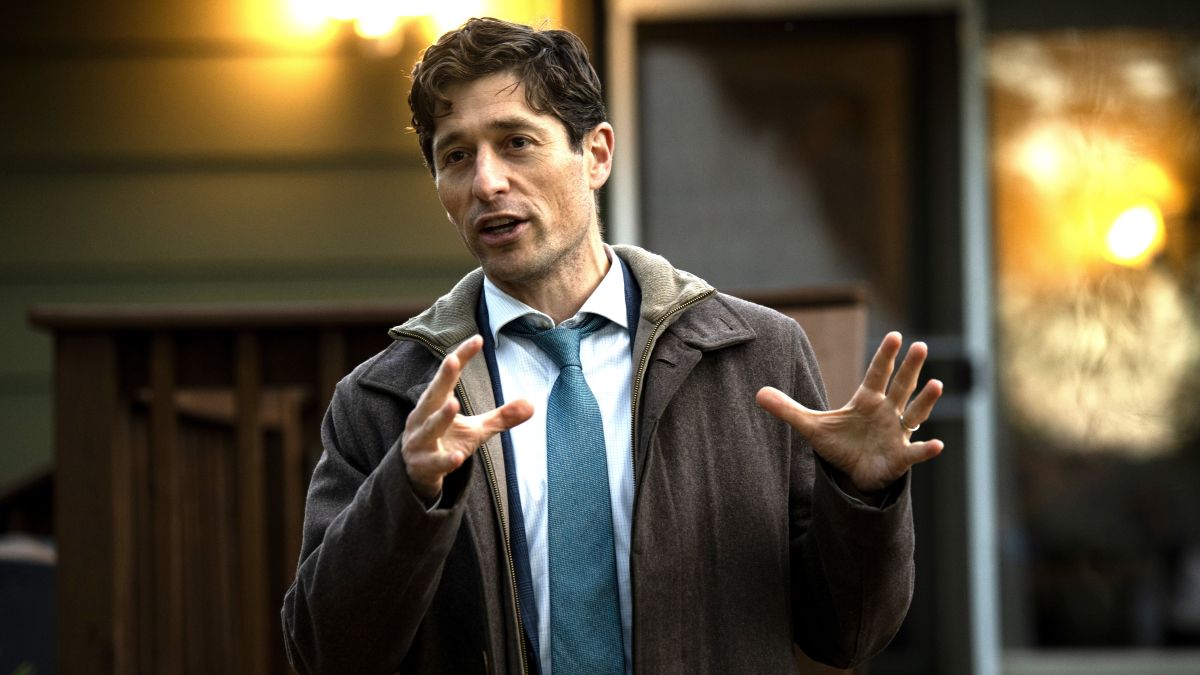 Minneapolis mayor Jacob Frey speaks with constituents at a backyard campaign event on October 26, 2021 in Minneapolis, Minnesota. Election Day in Minneapolis is one week away with the mayor's position and amendments addressing policing, housing, and executive power all on the ballot. (Photo by Stephen Maturen/Getty Images)