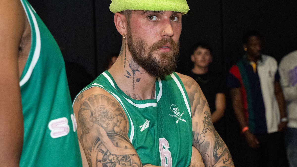 LOS ANGELES, CALIFORNIA - OCTOBER 23: Justin Bieber looks on during a time out at his game at The League on October 23, 2025 in Los Angeles, California.
