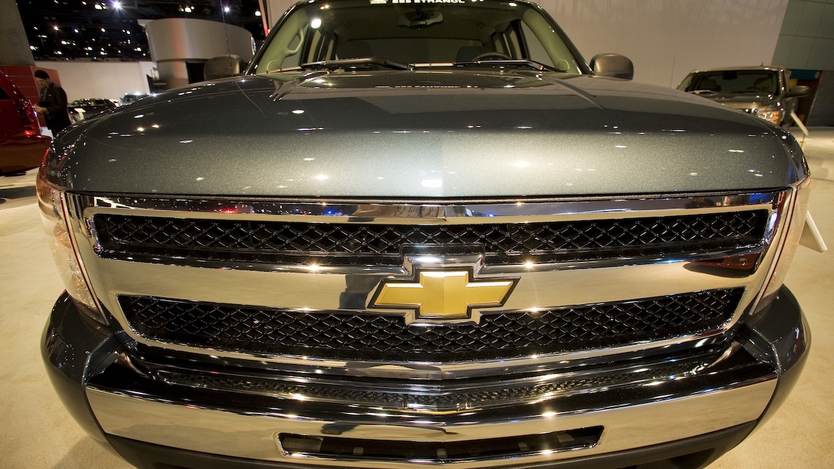 2009 Chevrolet Tahoe at the 2008 Los Angeles Auto Show, in Los Angeles.