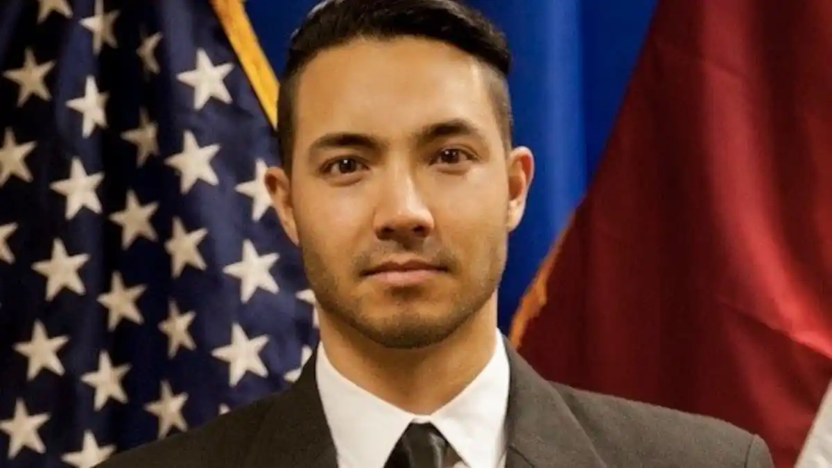 Decorated marine fatally shot in Facebook marketplace sale turned robbery, texts family emotional goodbye before his death