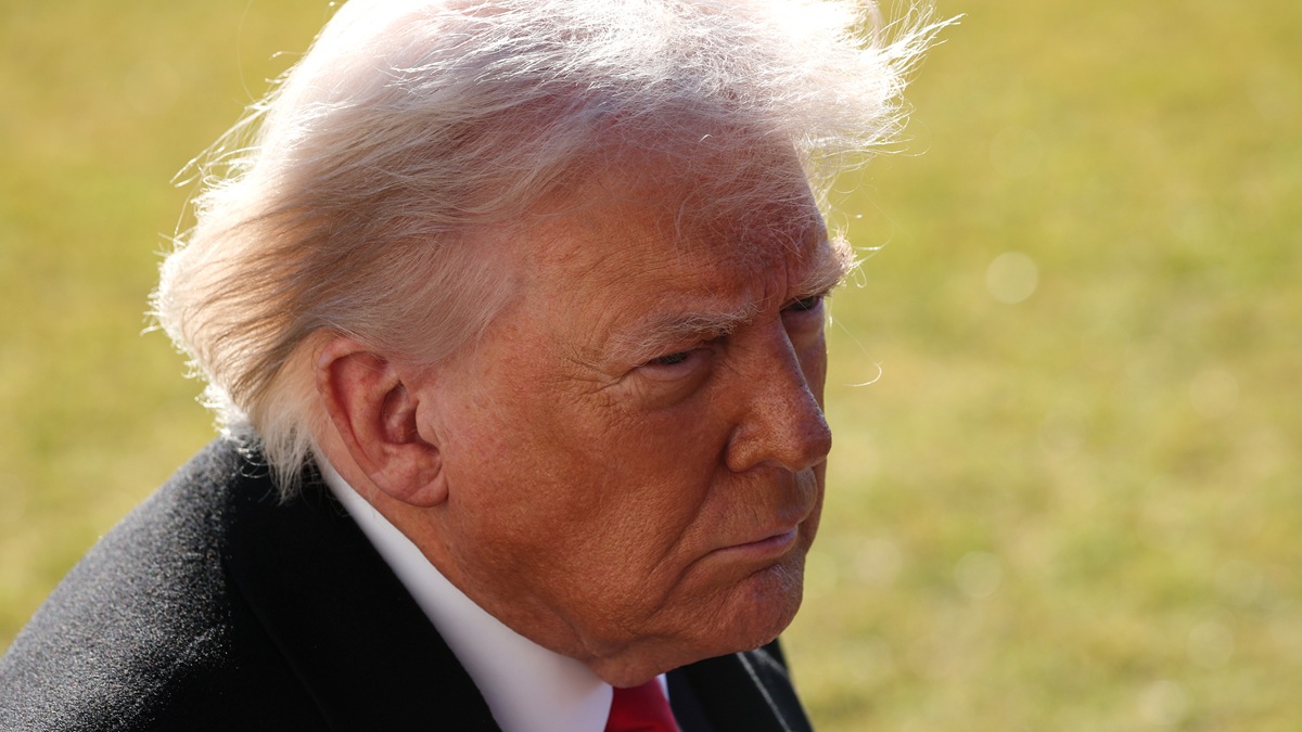 WASHINGTON, DC - JANUARY 13: U.S. President Donald Trump exits on to the South Lawn as he departs the White House January 13, 2026 in Washington, DC. Trump is scheduled to travel today to visit the Ford River Rouge complex and speak at the Detroit Economic Club. (Photo by Win McNamee/Getty Images)
