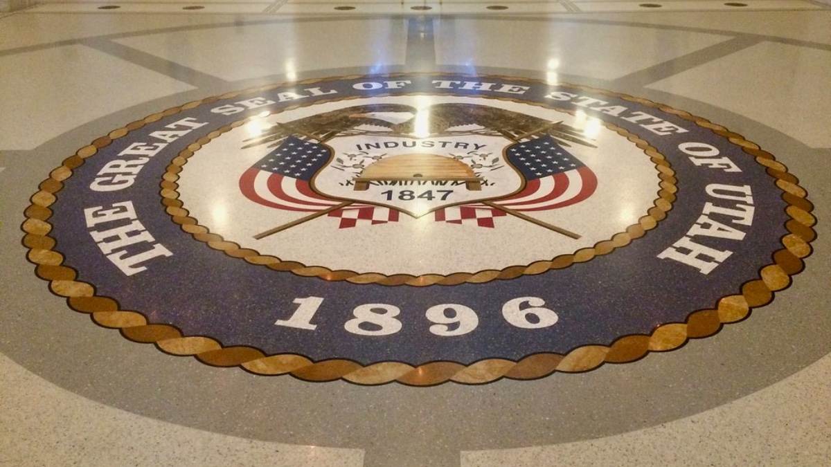 Utah State Seal_Image by levlaz, CC BY-SA 2.0.