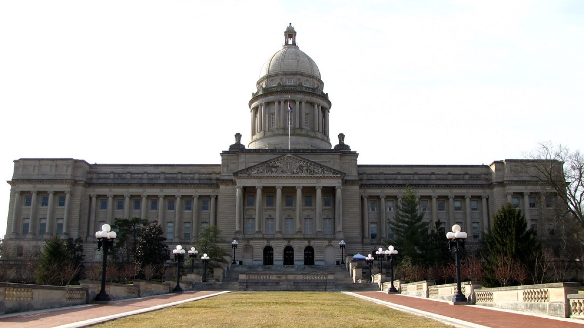 Kentucky State Capitol Image by jimbowen0306, CC BY 2.0.