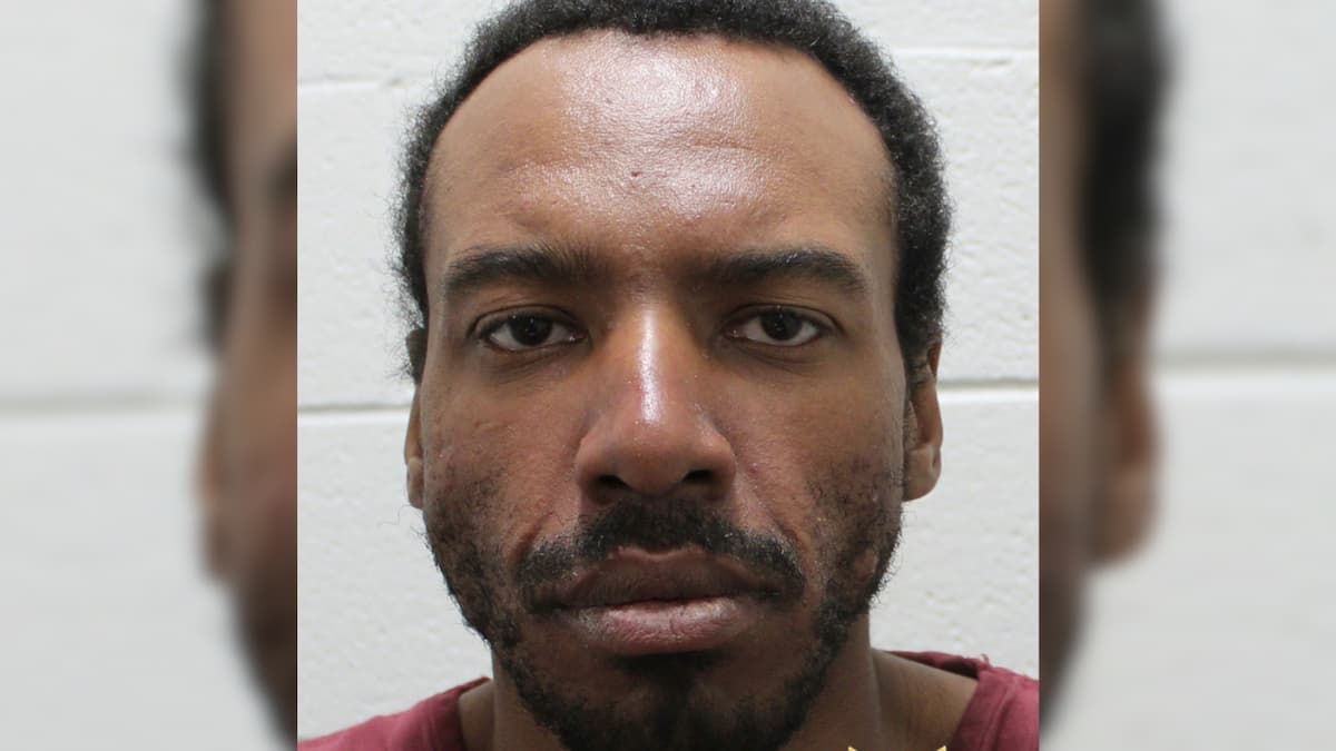 Dustin Tayler Machen