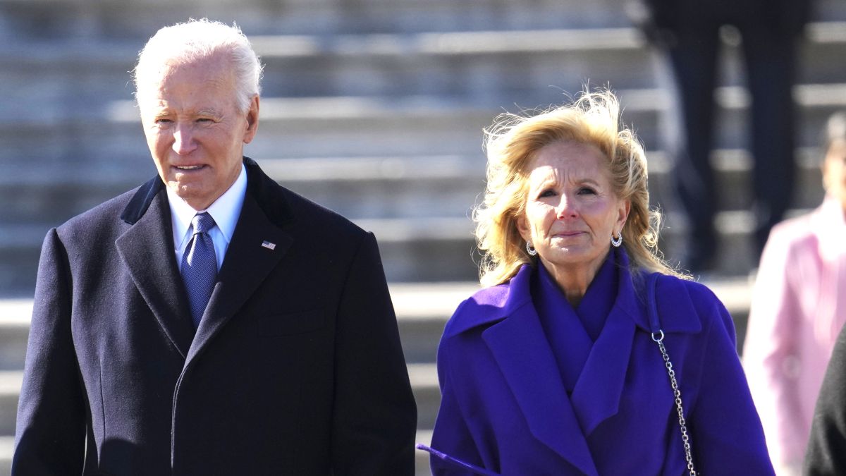 Former U.S. President Joe Biden and former first lady Jill Biden board a helicopter following the inauguration of U.S. President- Donald Trump outside the U.S. Capitol on January 20, 2025 in Washington, DC. Donald Trump takes office for his second term as the 47th president of the United States. (Photo by Chris Kleponis - Pool/Getty Images)
