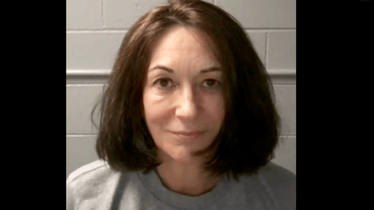 Image via Federal Bureau of Prisons