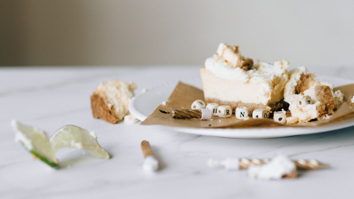 birthday cake